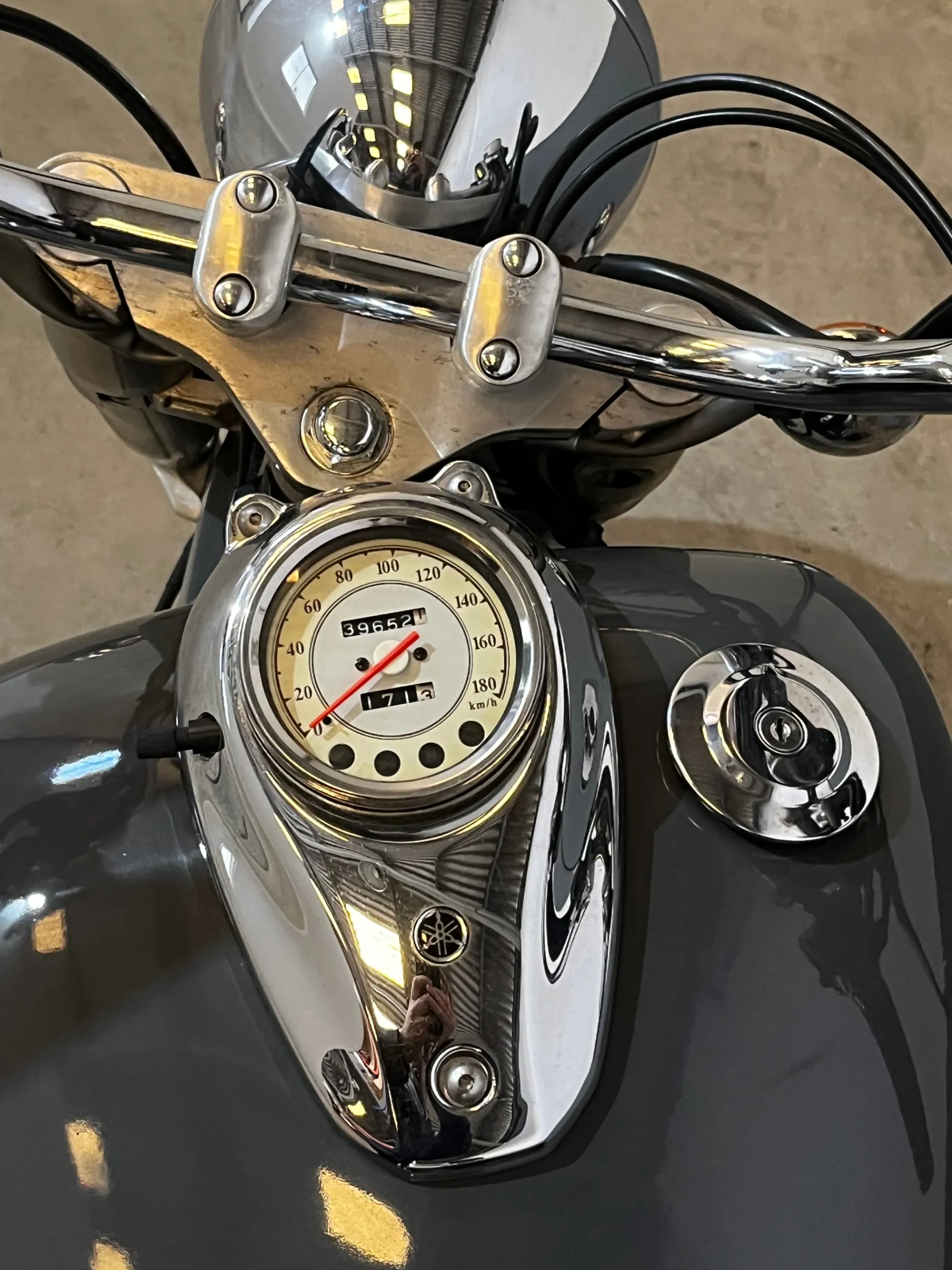 Yamaha Dragstar Classic XV650A 9