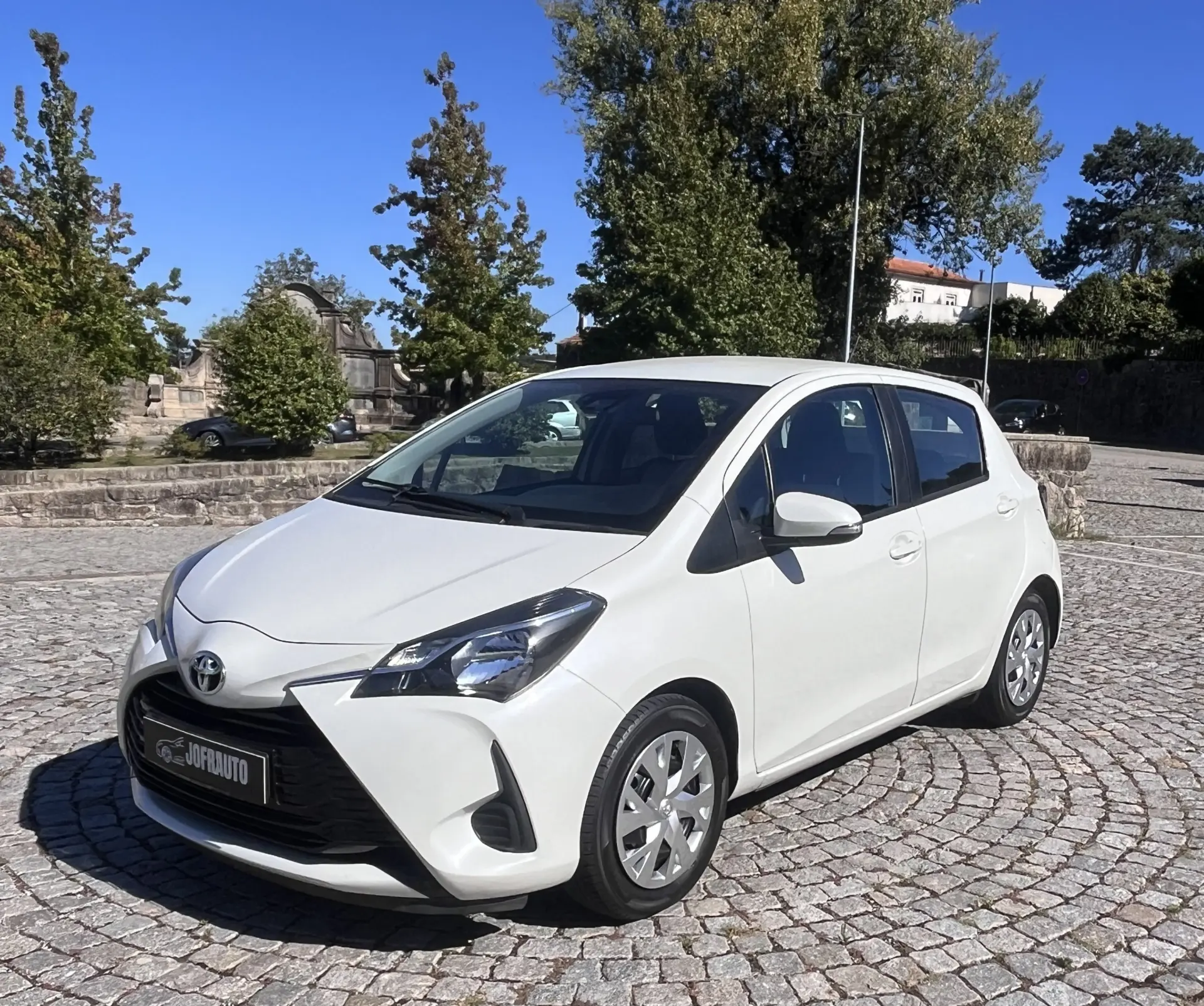 Toyota Yaris 1.0 VVT-i Connect 2