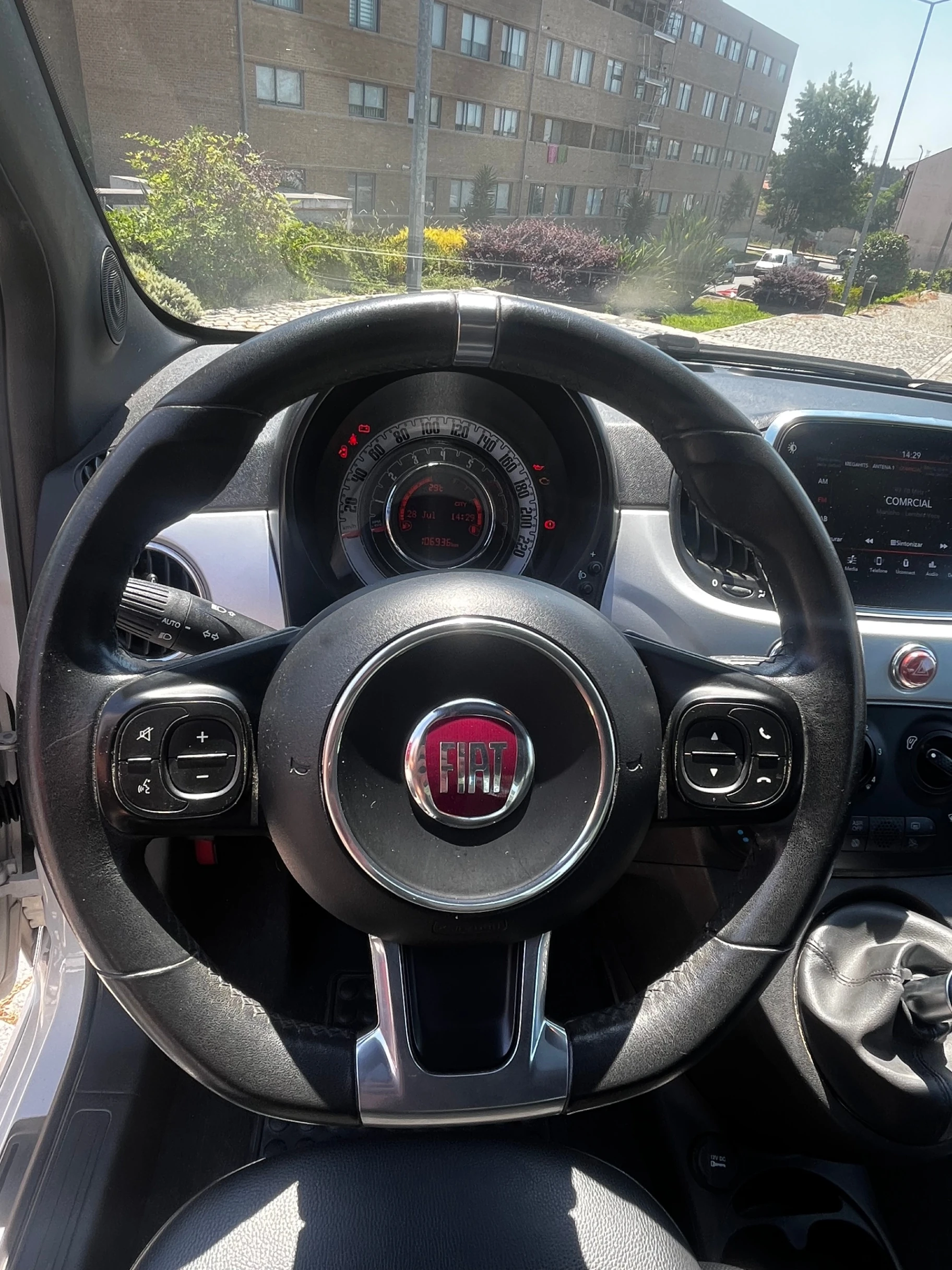Fiat 500 1.0 Hybrid Connect 14