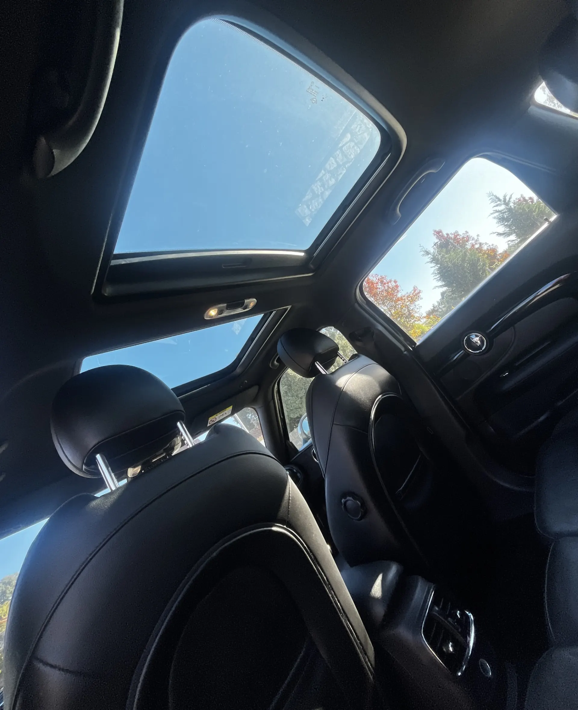 MINI Clubman Cooper D Classic Auto 19