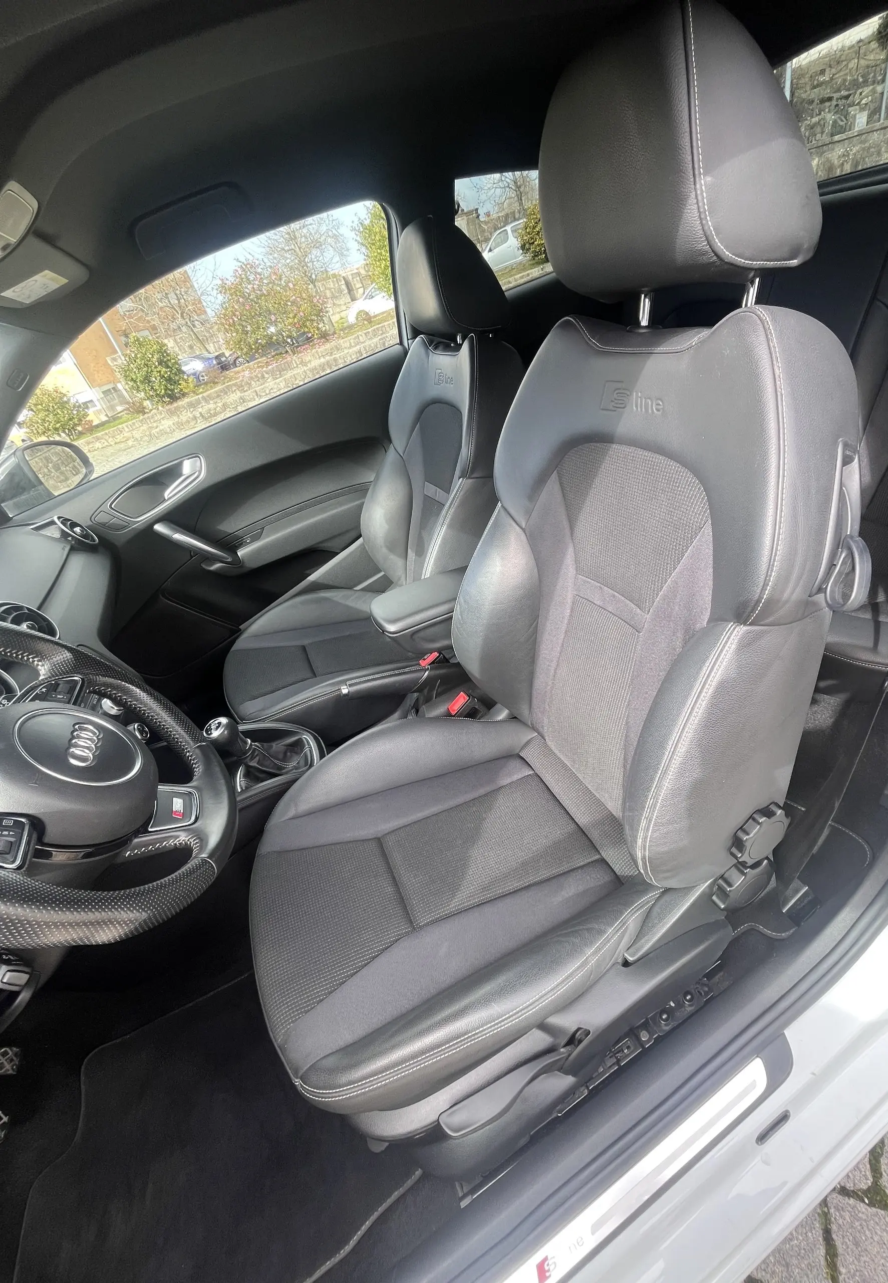 Audi A1 1.6 TDI S-line 14