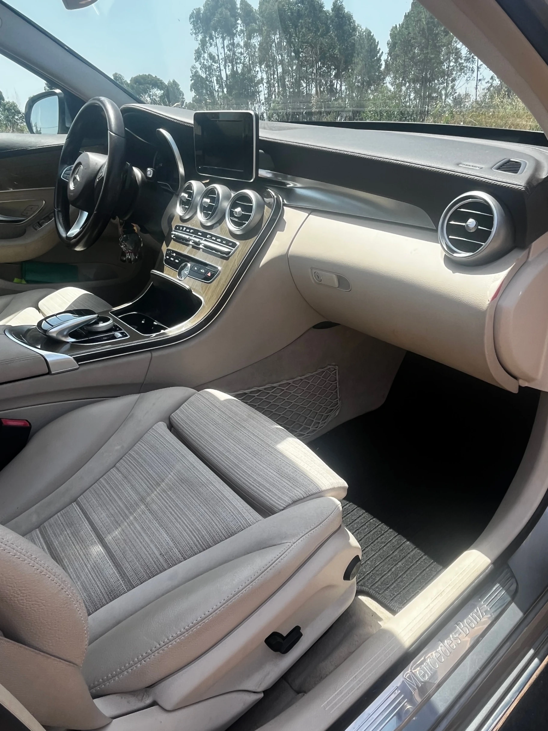 Mercedes-Benz C 300 BLUETEC HYBRID 18