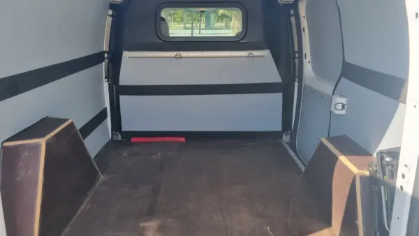 Renault Kangoo Outro 16