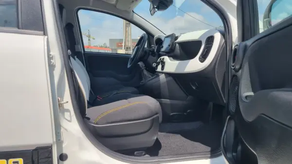 Fiat Panda Pandina 1.0 Hybrid 18