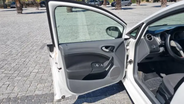 SEAT Ibiza 1.6 TDI Copa DPF 14