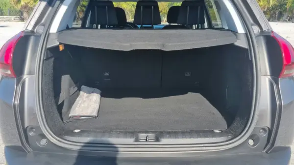 Peugeot 2008 1.6 BlueHDi Style 20