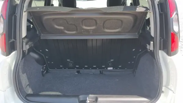 Fiat Panda Pandina 1.0 Hybrid 19