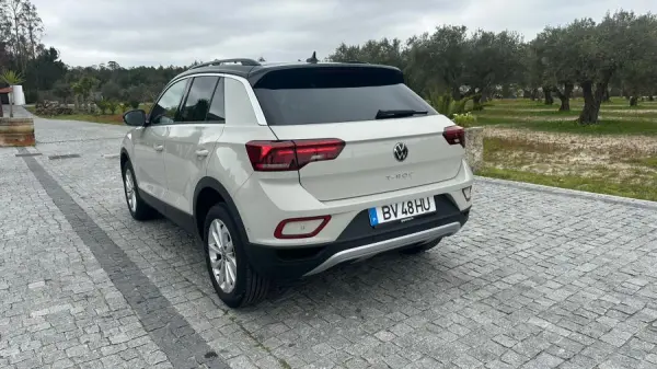 Volkswagen T-Roc 1.5 TSI Urban DSG 4