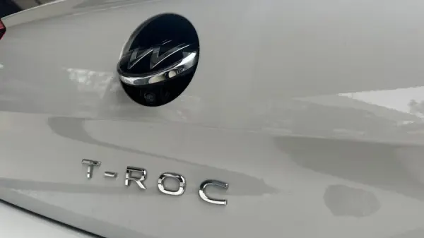 Volkswagen T-Roc 1.5 TSI Urban DSG 16