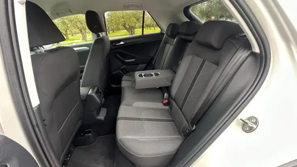 Volkswagen T-Roc 1.5 TSI Urban DSG 15