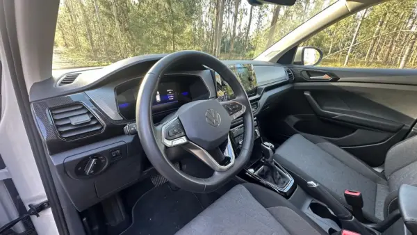 Volkswagen T-Cross 1.0 TSI Urban DSG 9