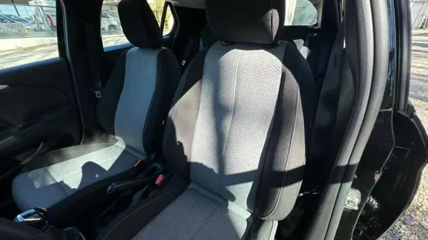 Opel Corsa 1.2 T Edition 15