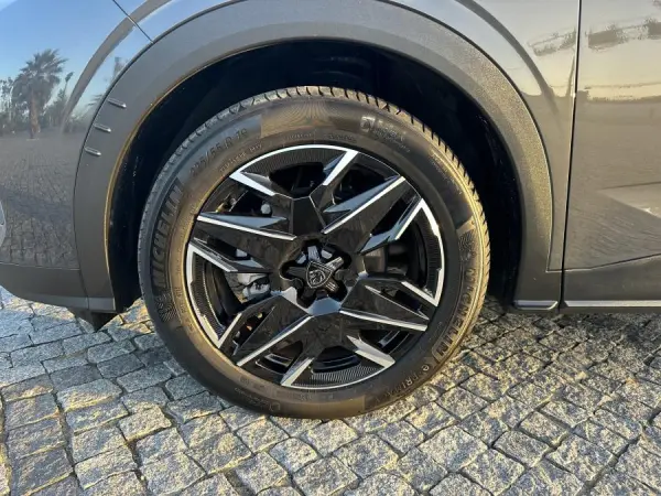 Peugeot 3008 1.2 Hybrid Allure Pack e-DCS6 9