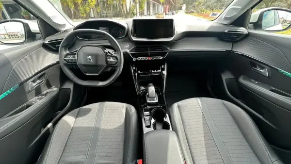 Peugeot e-208 50 kWh Allure 9