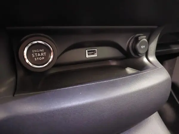 Citroën C4 Cactus 1.5 BlueHDi Shine Pack 17