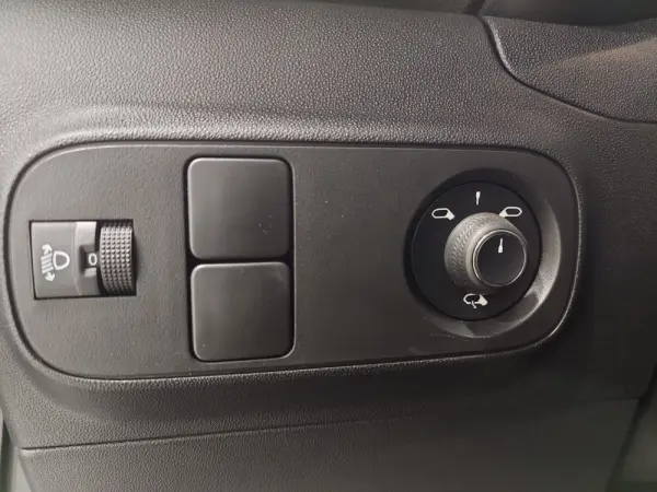 Citroën C3 1.2 PureTech C-Series 9