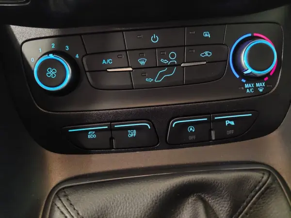 Ford Transit Connect 16