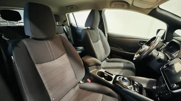 Nissan Leaf Acenta 10