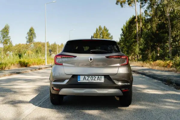 Renault Captur 1.0 TCe Exclusive 7