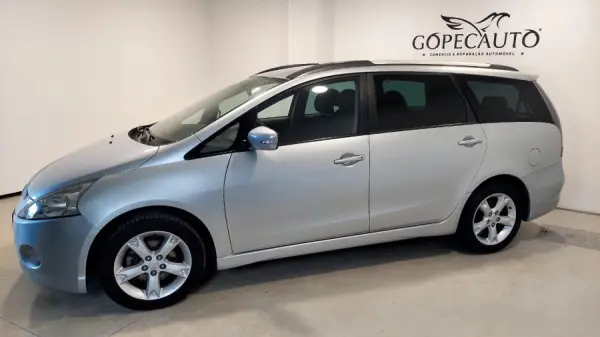 Mitsubishi Grandis 2.0 DI-D Insport 6