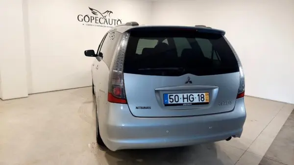 Mitsubishi Grandis 2.0 DI-D Insport 7