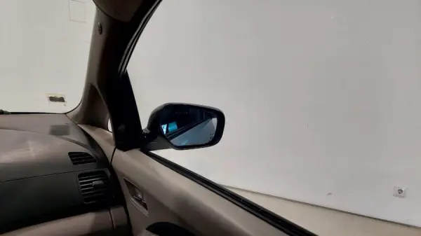 Mitsubishi Grandis 2.0 DI-D Insport 10