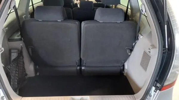 Mitsubishi Grandis 2.0 DI-D Insport 12