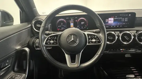 Mercedes-Benz A 180 d Progressive Aut. 12