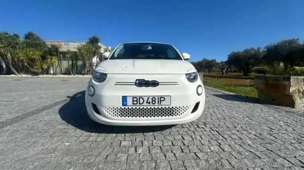 Fiat 500e 42 kWh Icon 2