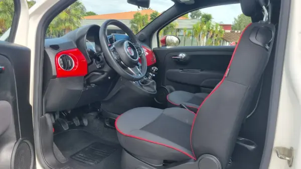 Fiat 500 1.0 Hybrid (RED) 11