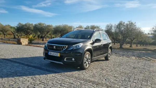 Peugeot 2008 1.2 PureTech Allure EAT6 1