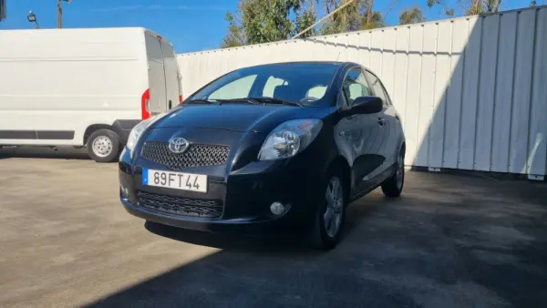 Toyota Yaris 1.4 D-4D Sol High P. MM 1