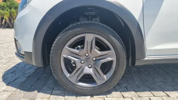 Dacia Sandero 1.5 dCi Stepway Easy-R 5