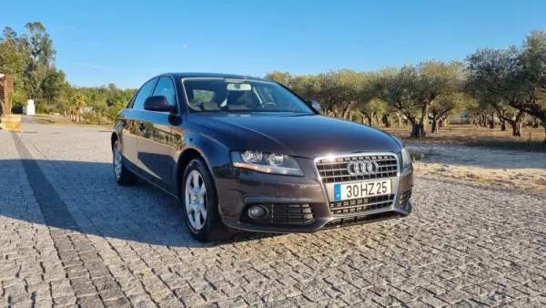 Audi A4 2.0 TDI 4