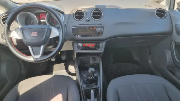 SEAT Ibiza 1.6 TDI Copa DPF 8