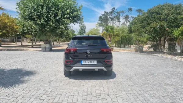 Volkswagen T-Roc 1.0 TSI Urban 6