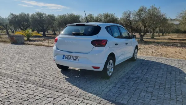 Dacia Sandero 1.0 ECO-G Essential Bi-Fuel 4
