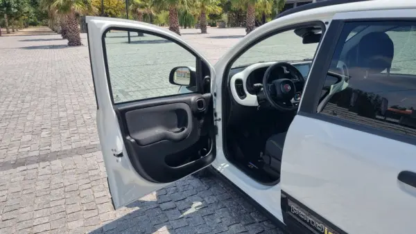 Fiat Panda Pandina 1.0 Hybrid 14
