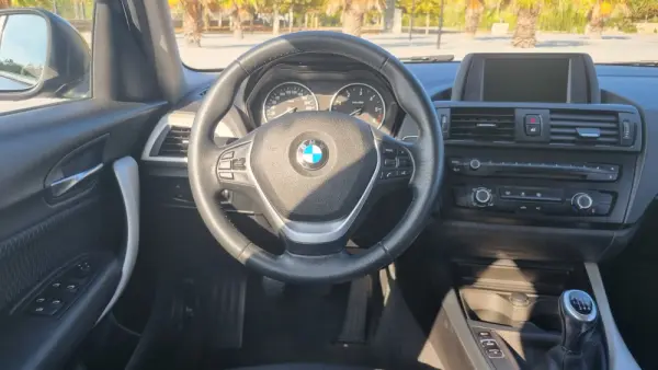 BMW 116 d EfficientDynamics 9
