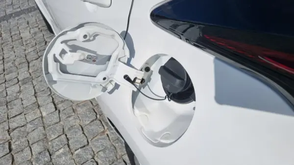 Toyota Yaris 1.5 HDF Comfort 16