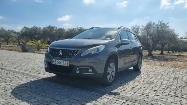 Peugeot 2008 1.6 BlueHDi Style 1