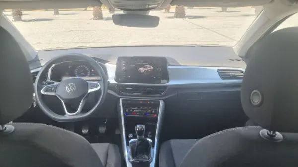Volkswagen T-Roc 1.0 TSI Urban 8