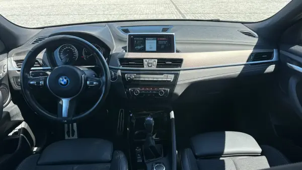 BMW X2 xDrive25e M Sport 10