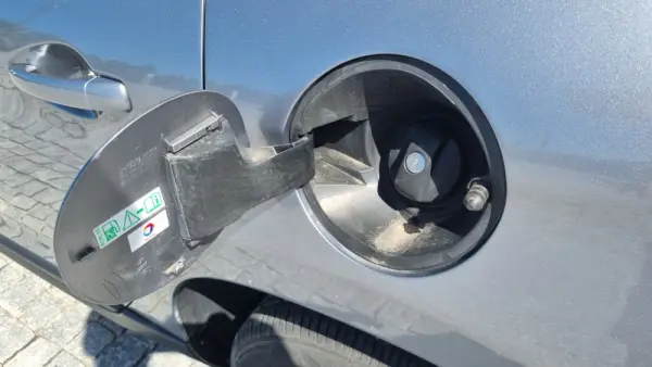 Peugeot 2008 1.2 PureTech Style 16