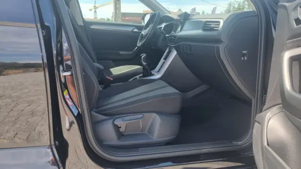 Volkswagen T-Roc 1.0 TSI Urban 22