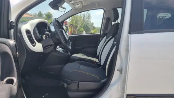 Fiat Panda Pandina 1.0 Hybrid 17