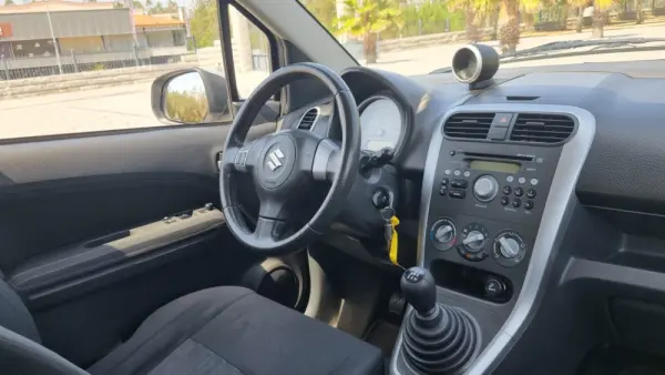 Suzuki Splash 1.3 DDiS GLS 10