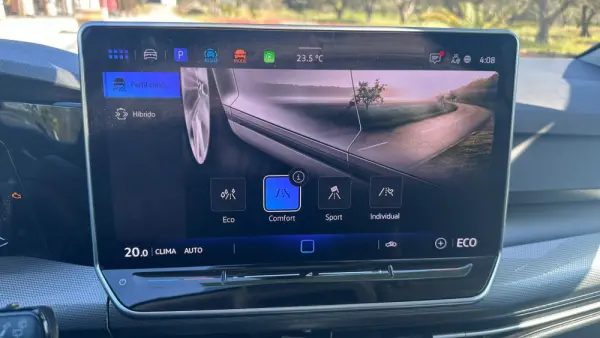 Volkswagen Golf 1.5 TSI e-Hybrid GTE DSG Versão Fiscal 26