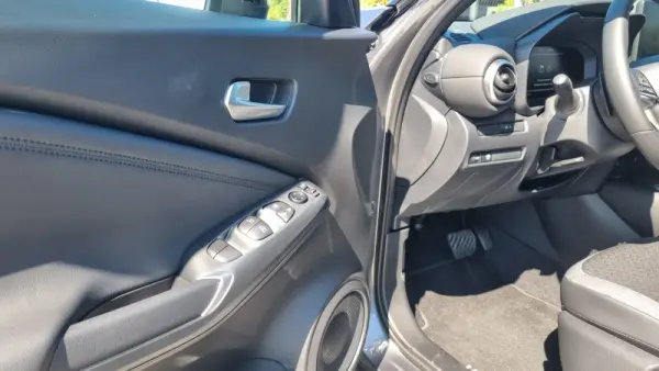 Nissan Juke 1.0 DIG-T N-Connecta DCT 15