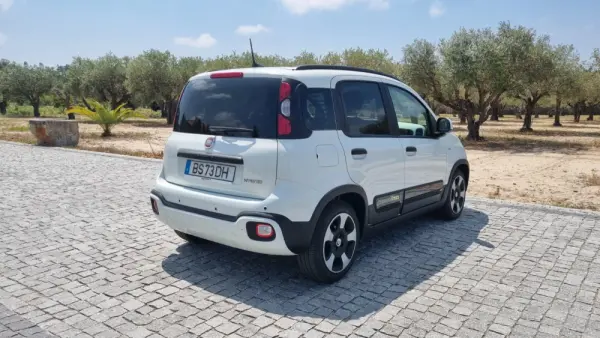 Fiat Panda Pandina 1.0 Hybrid 5